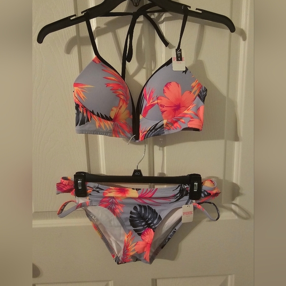 Victoria's Secret NWT Push Up Swim Suit Size S Top Size M Bottoms - Picture 1 of 6